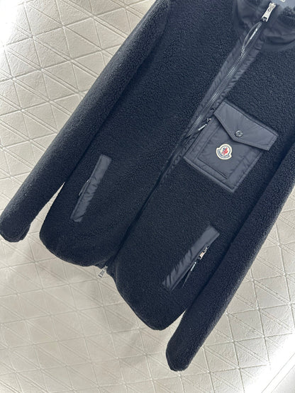 Guc 25fw plush jacket