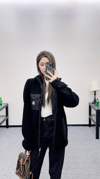 Guc 25fw plush jacket