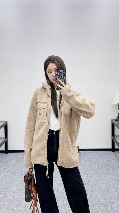 Guc 25fw plush jacket