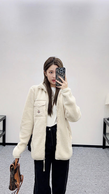 Guc 25fw plush jacket