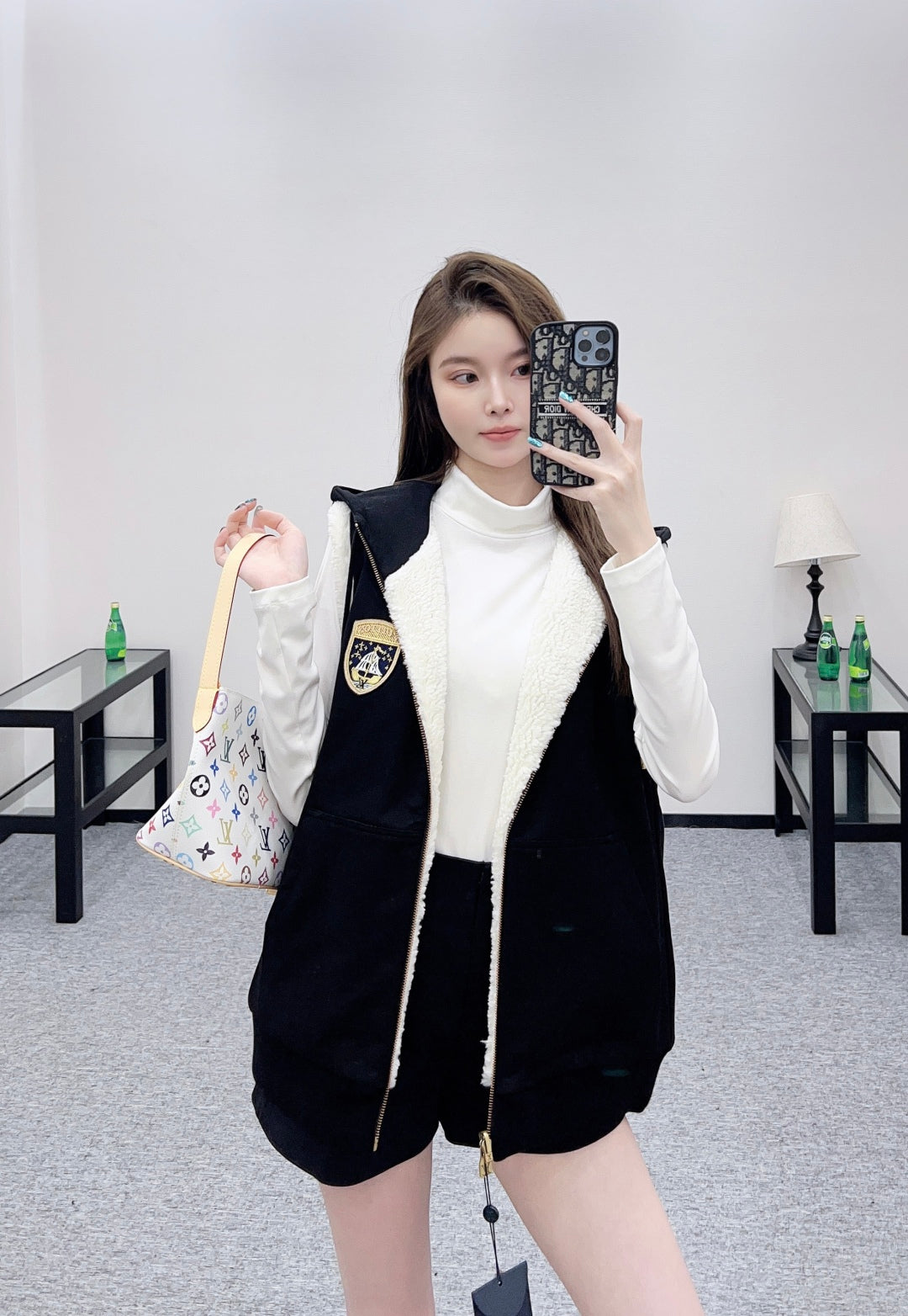 Louis 25fw reversible vest