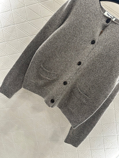 Miu 25fw knitted cardigan