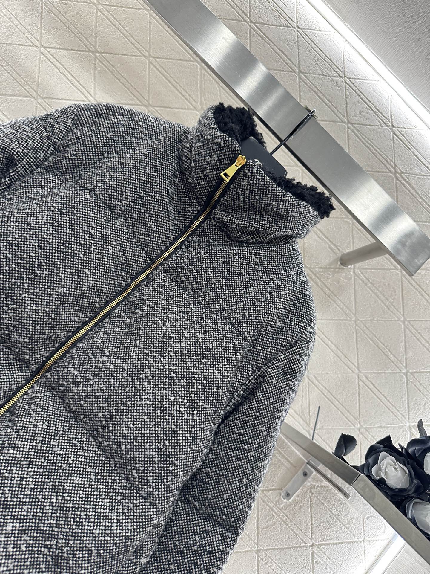 Mon 25fw down jacket