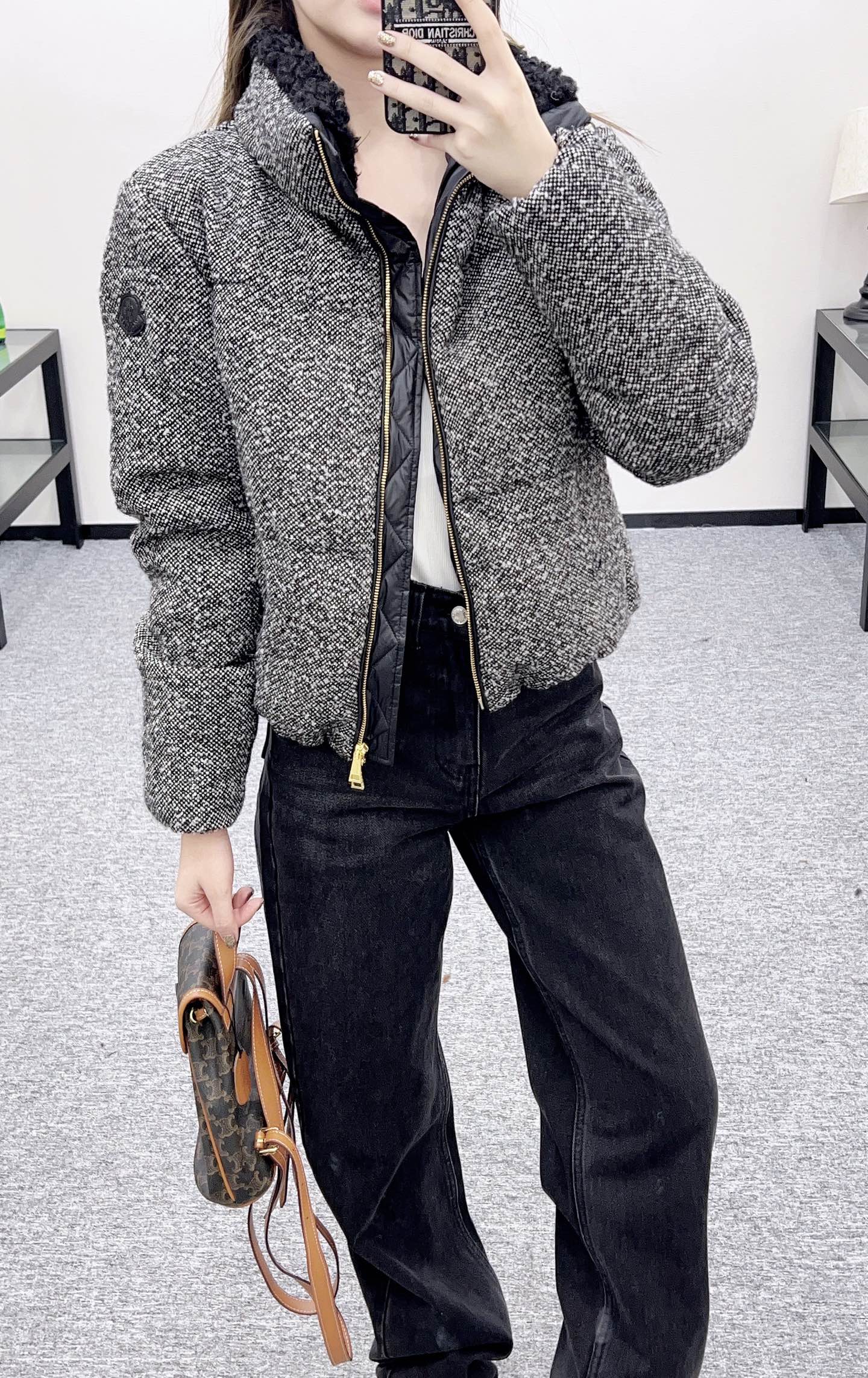 Mon 25fw down jacket