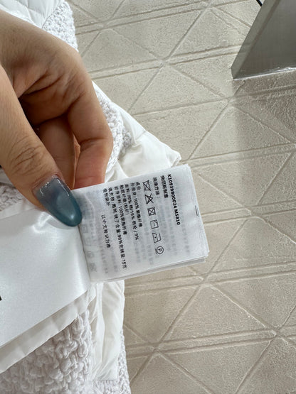 Mon 25fw down jacket