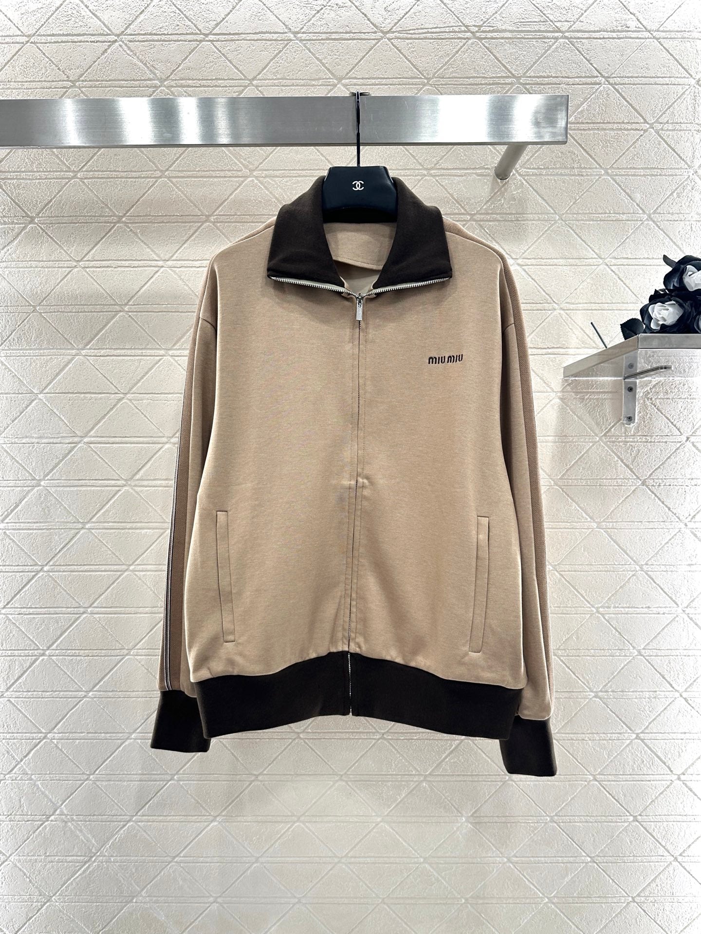 Miu 25fw leisure suit