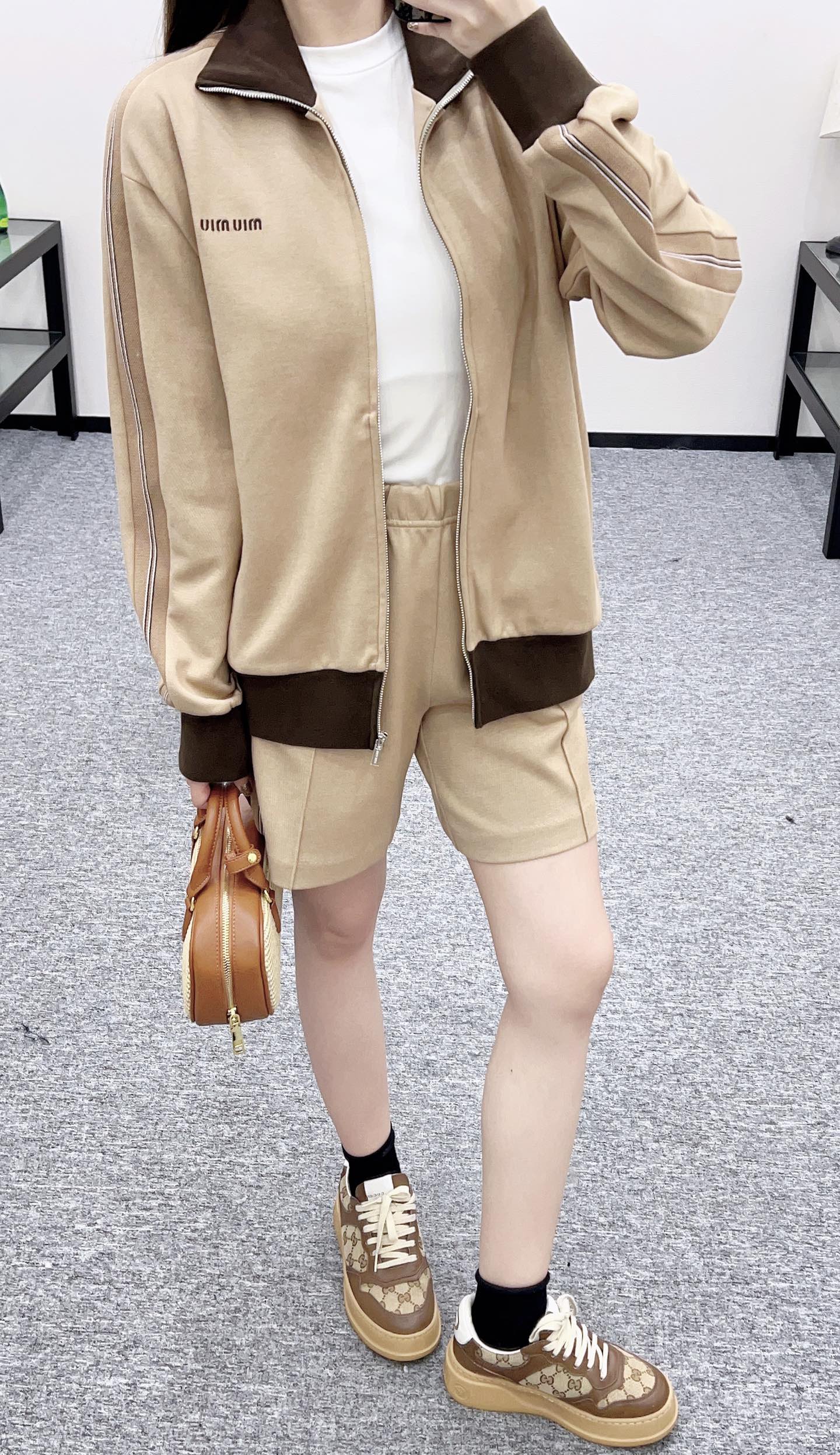 Miu 25fw leisure suit