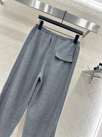 Miu 25fw all-match pants