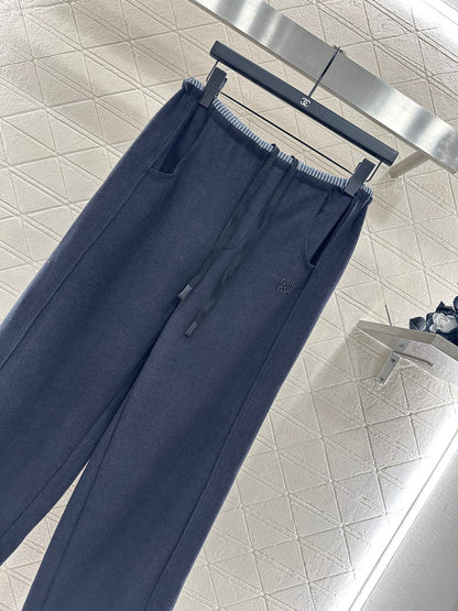 Miu 25fw all-match pants