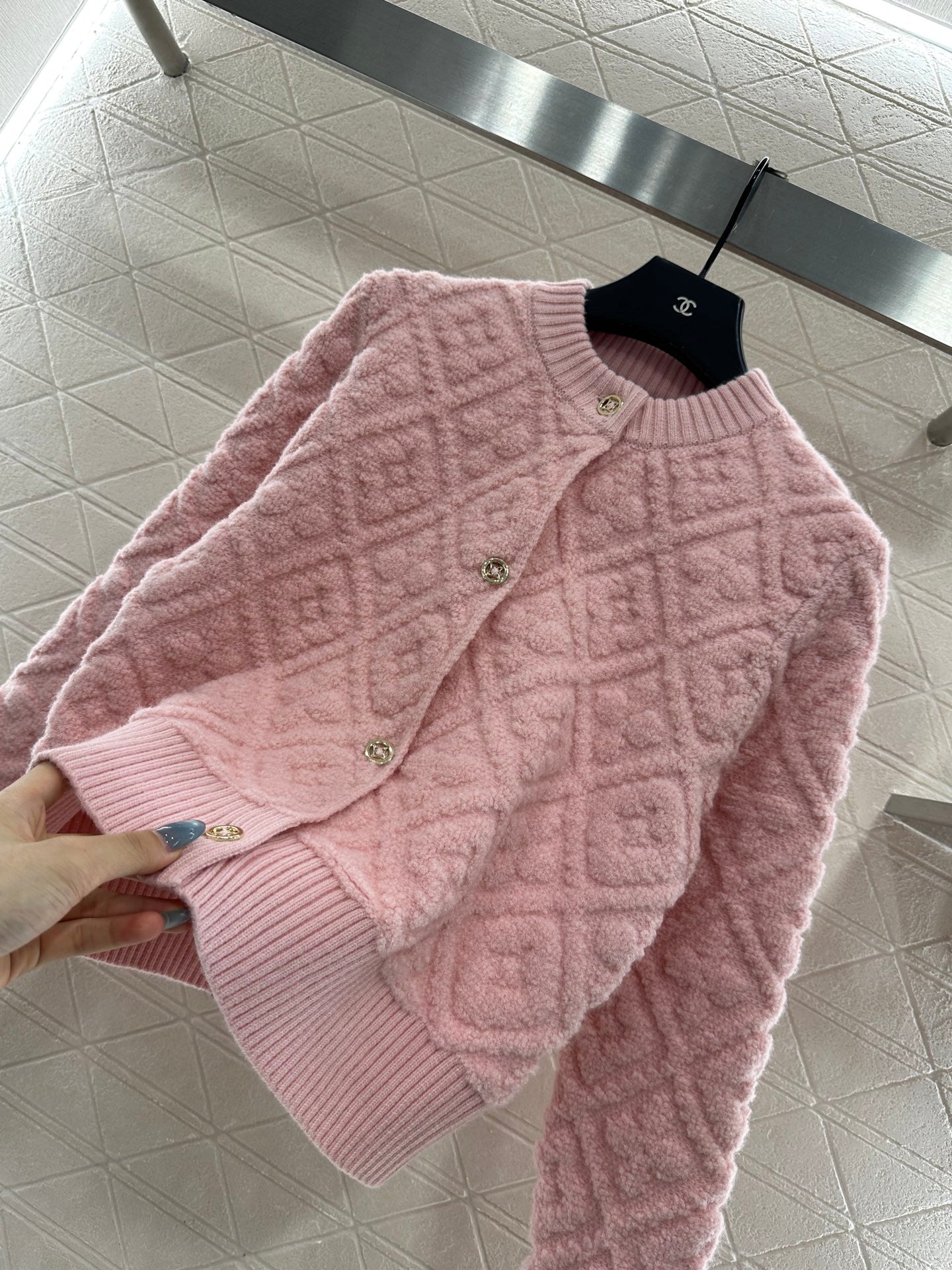 Louis 25fw knitted cardigan
