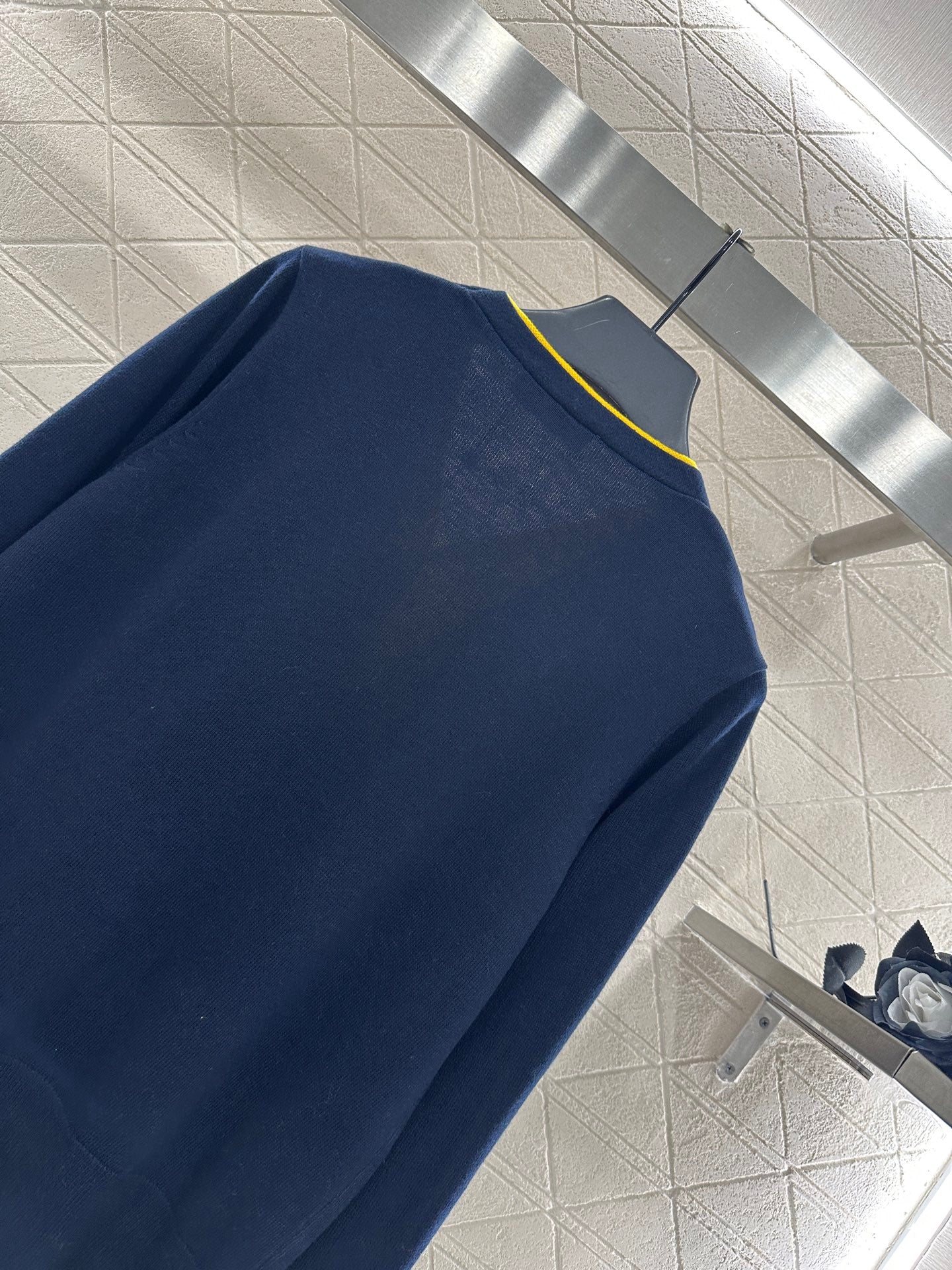 Loe 25fw knitted cardigan