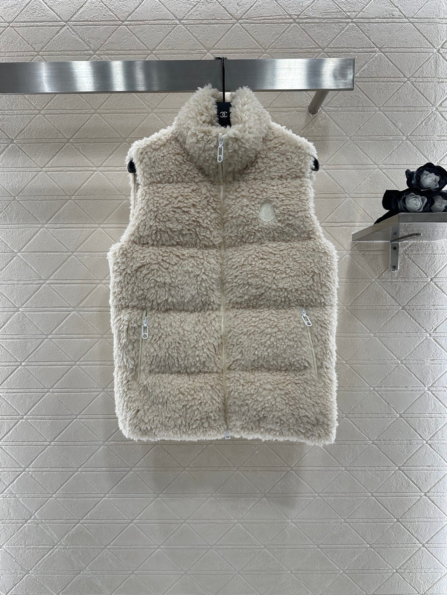 Mon 25fw all-match vest