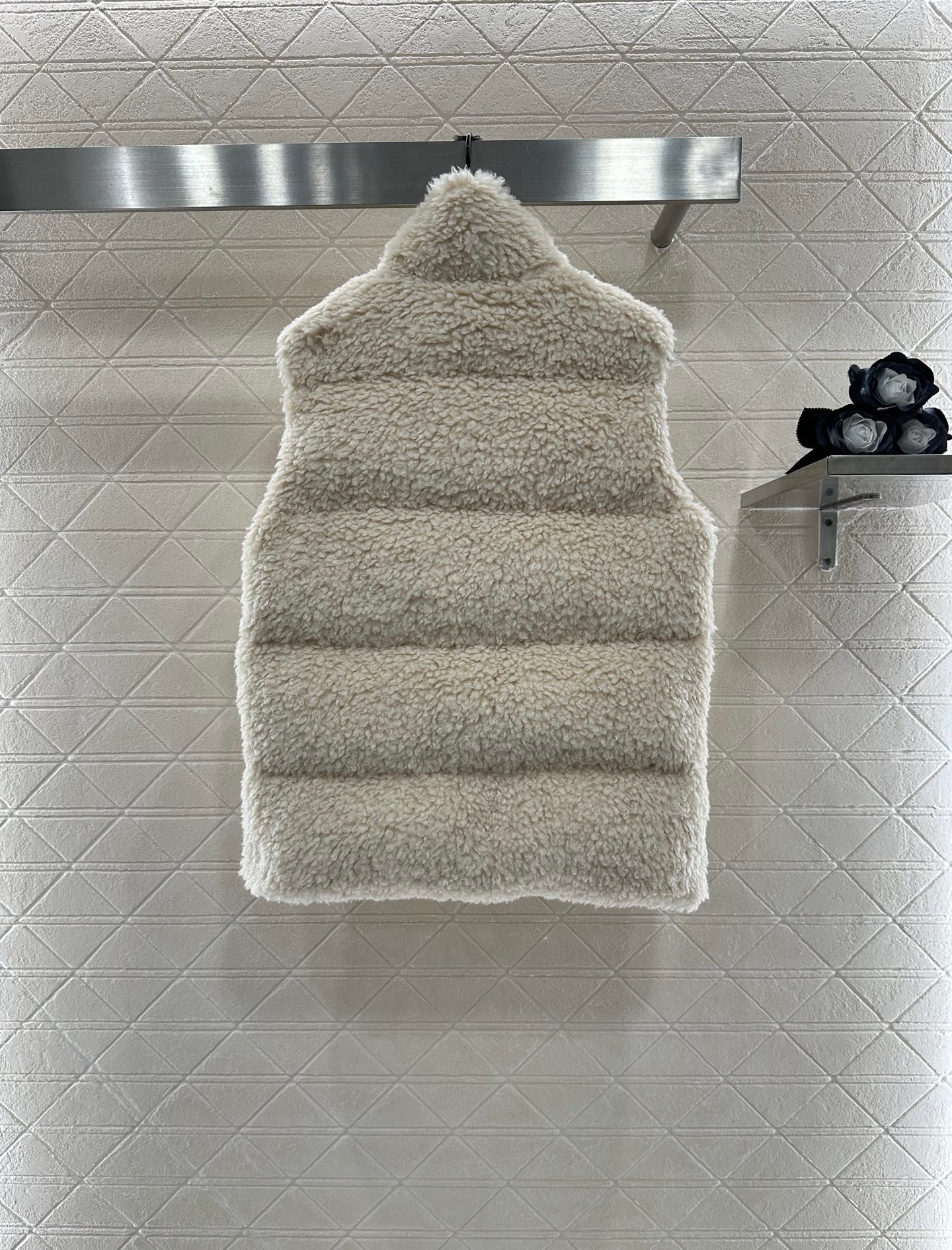 Mon 25fw all-match vest