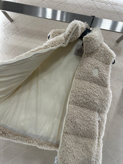 Mon 25fw all-match vest