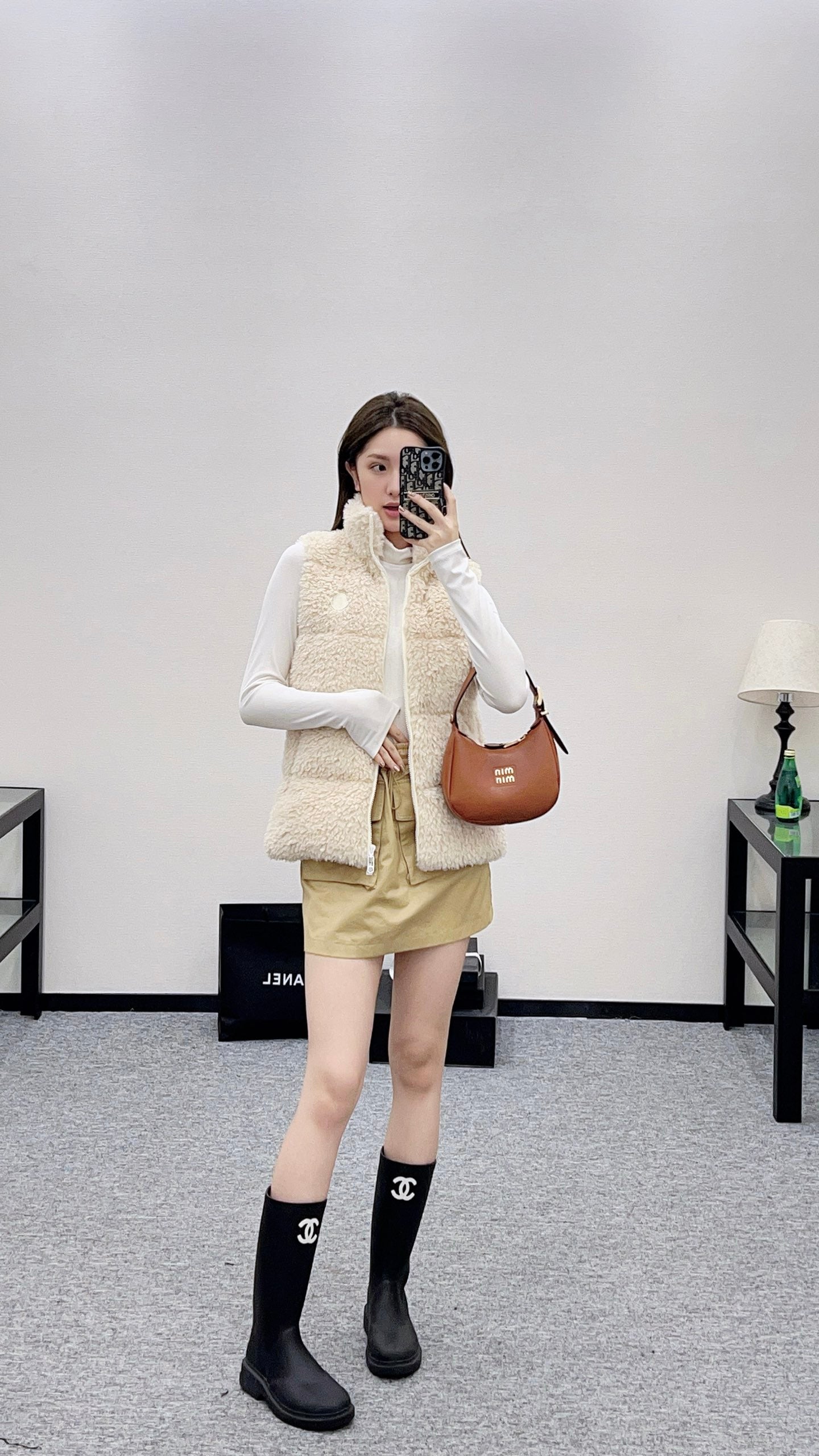 Mon 25fw all-match vest