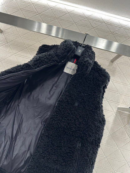 Mon 25fw all-match vest