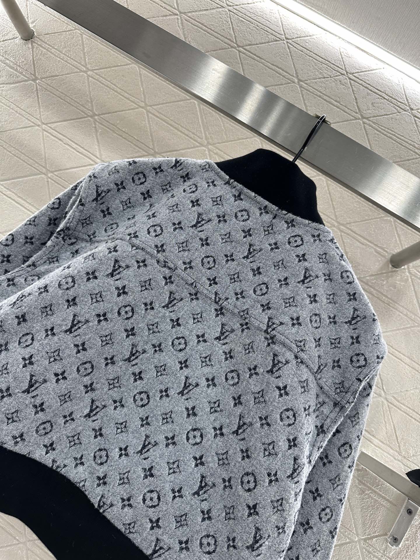 Louis 25fw leisure suit