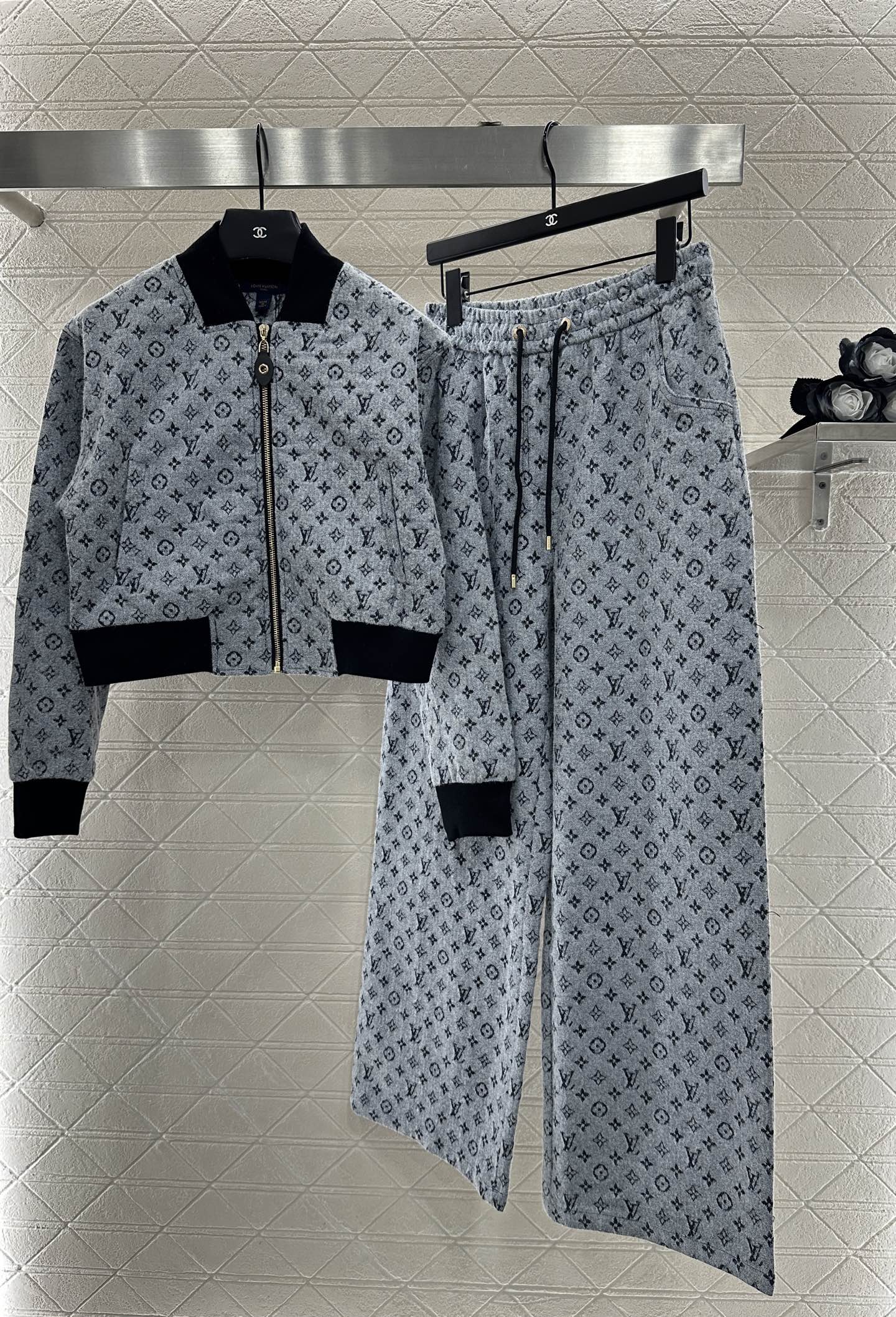 Louis 25fw leisure suit