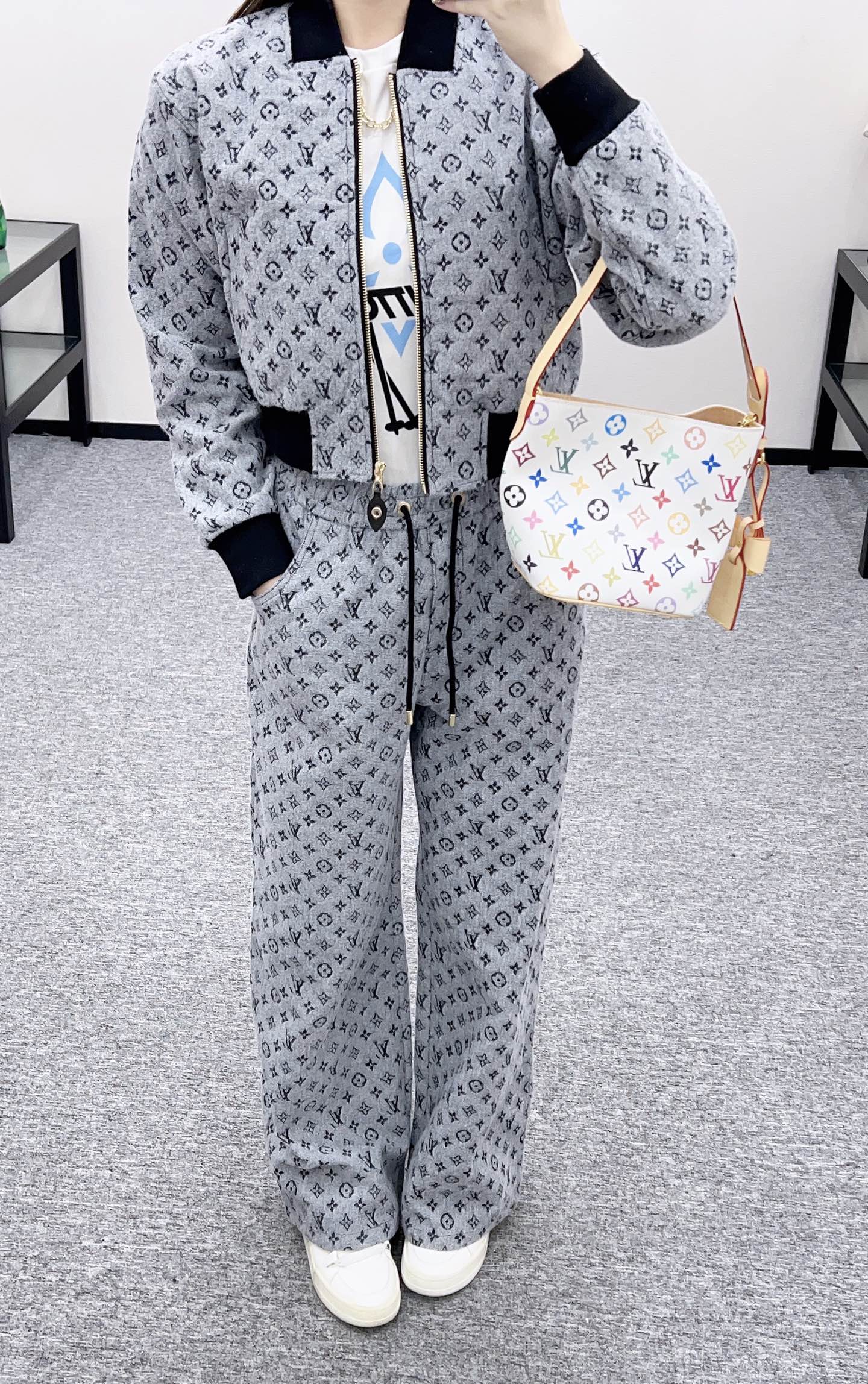 Louis 25fw leisure suit