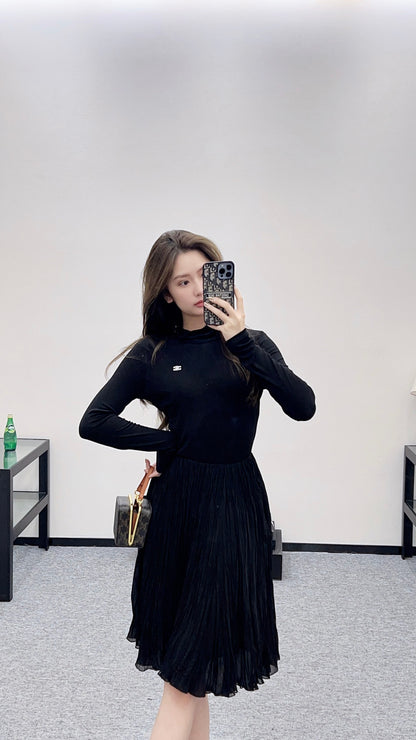 Loe 25fw comfort skirt