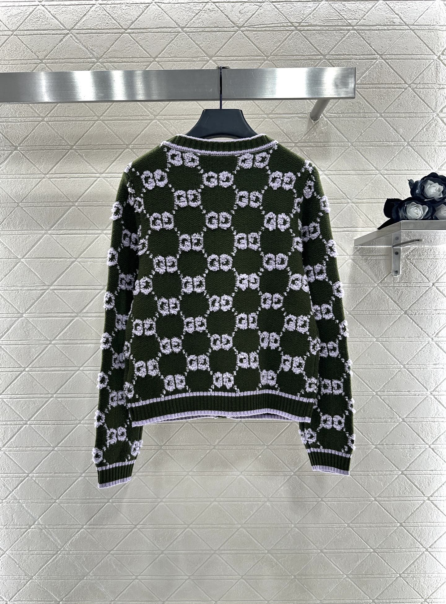 Guc 25fw knitted cardigan