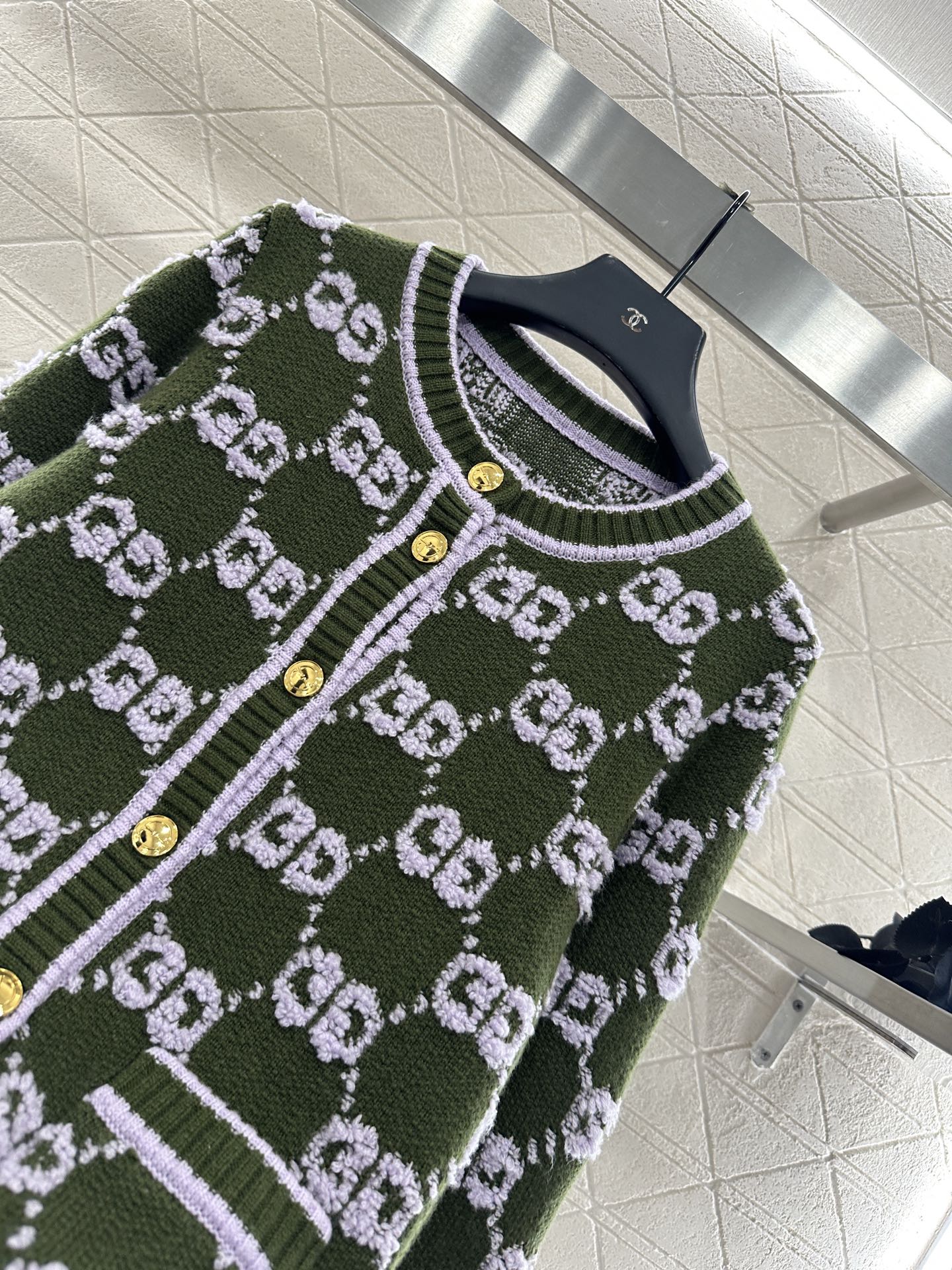 Guc 25fw knitted cardigan