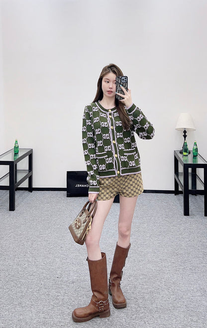 Guc 25fw knitted cardigan