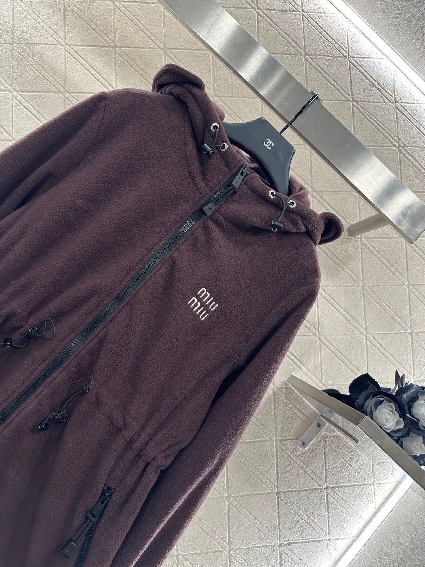 Miu 25fw leisure hoodie