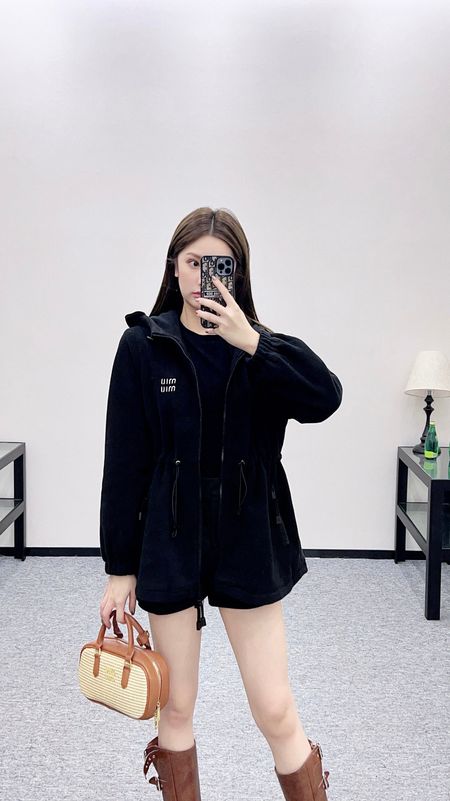 Miu 25fw leisure hoodie
