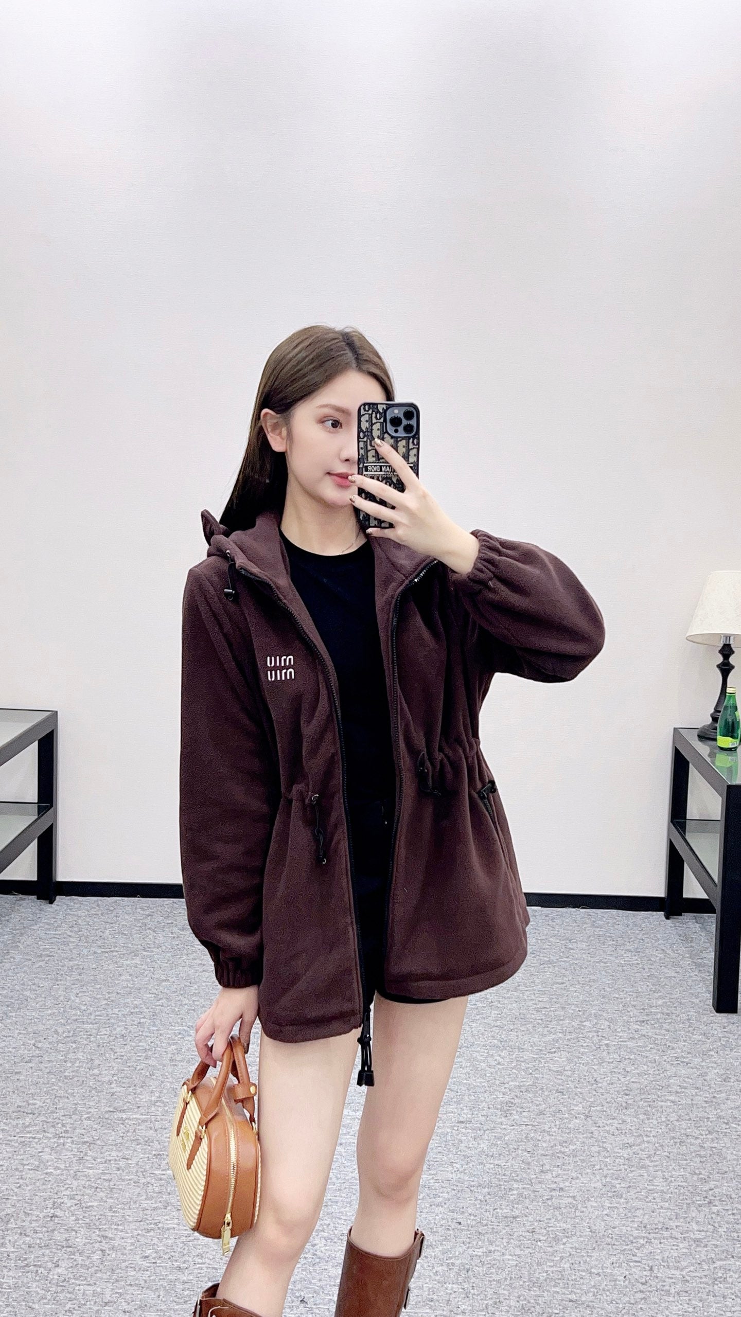 Miu 25fw leisure hoodie