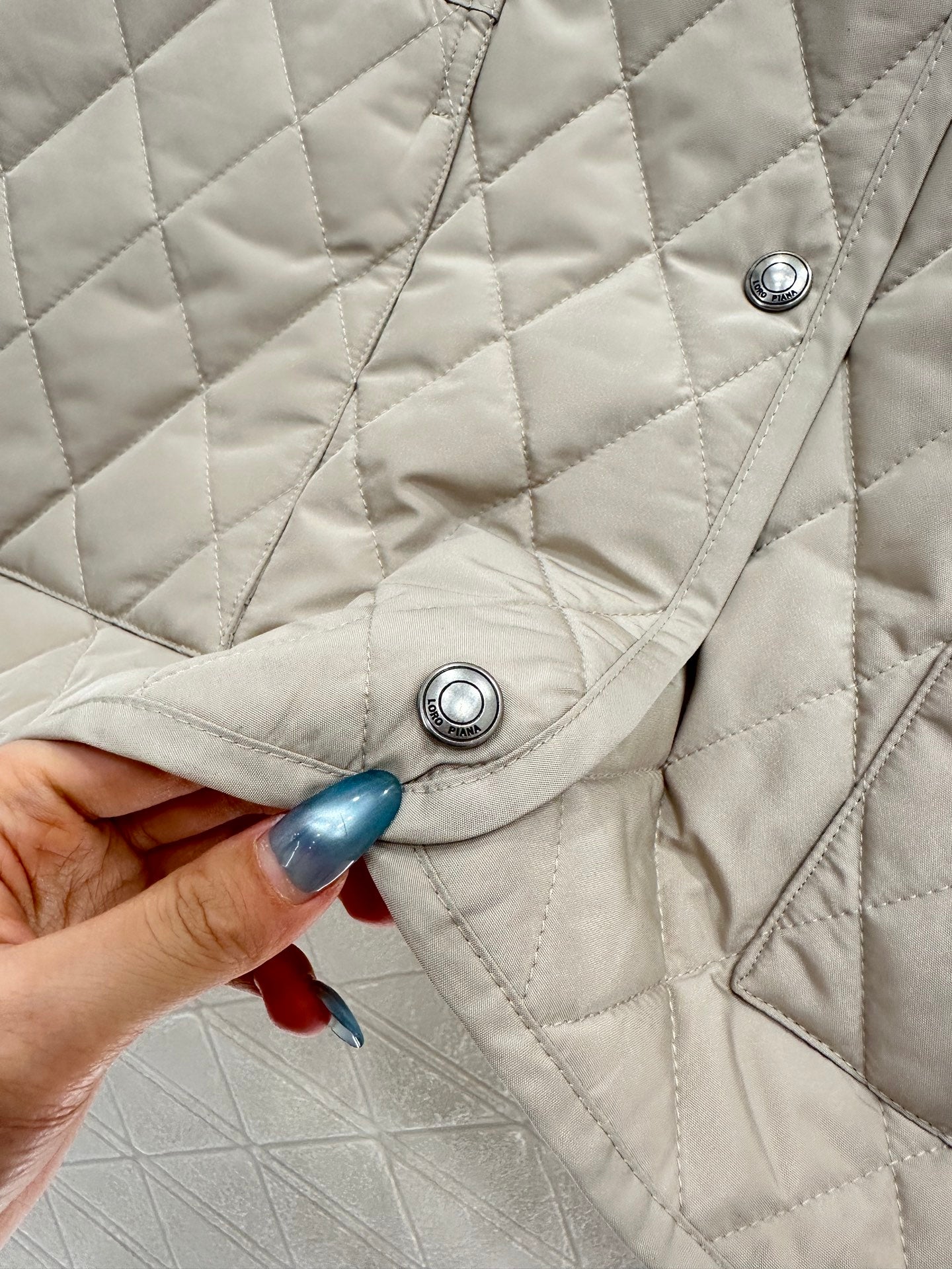 Loro 25fw reversible jacket