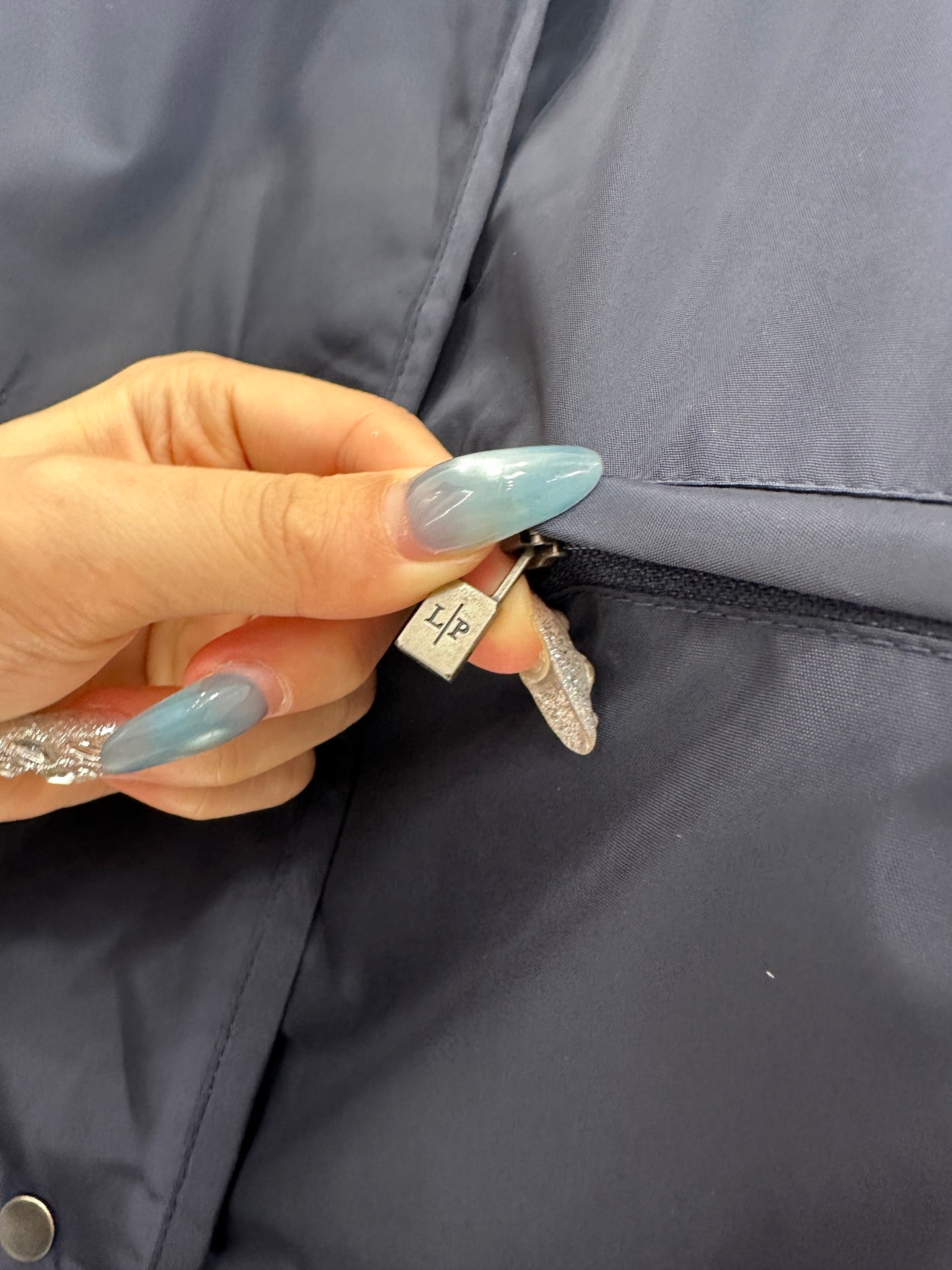 Loro 25fw reversible jacket
