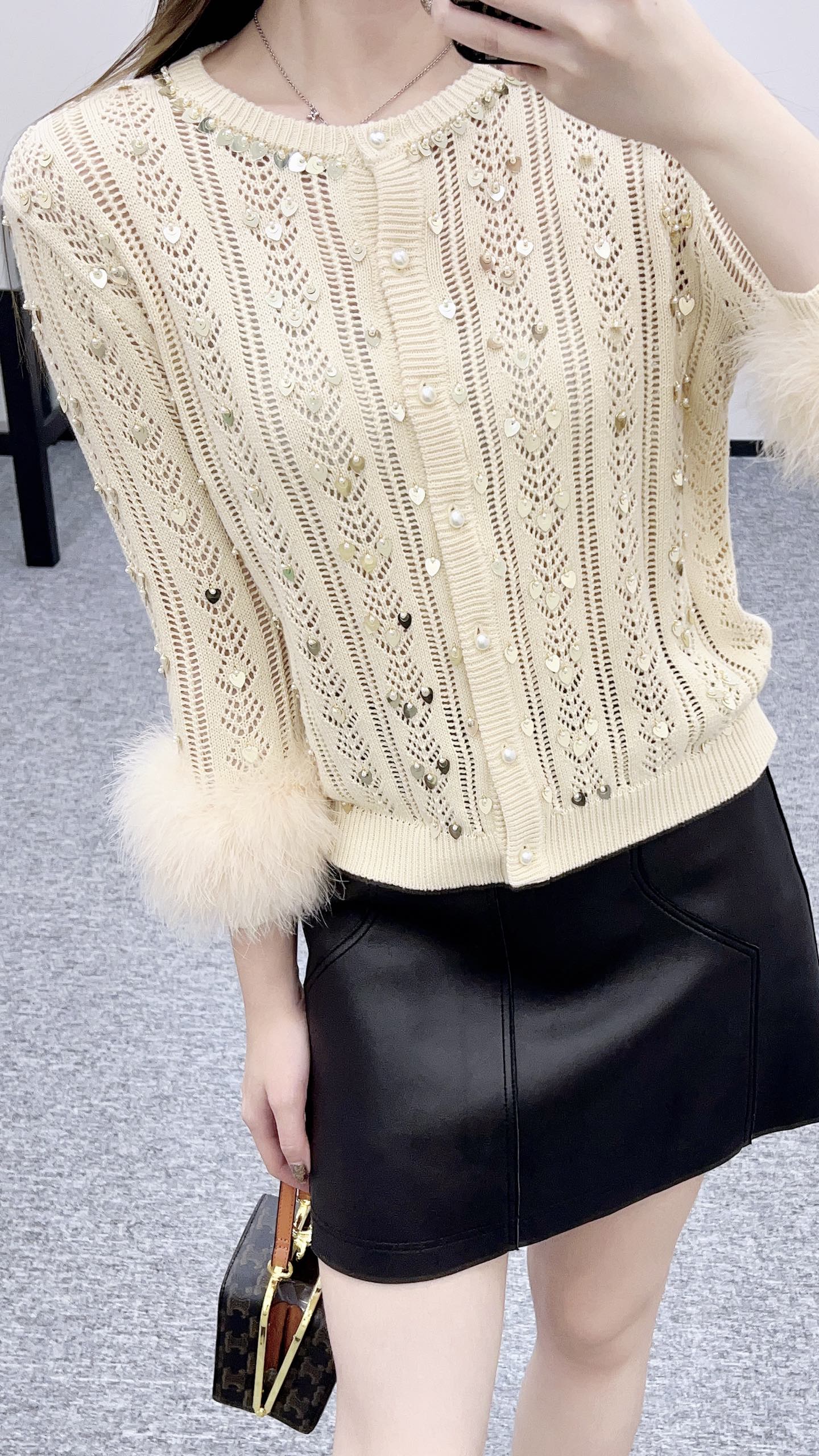 Valen 25fw knitted cardigan