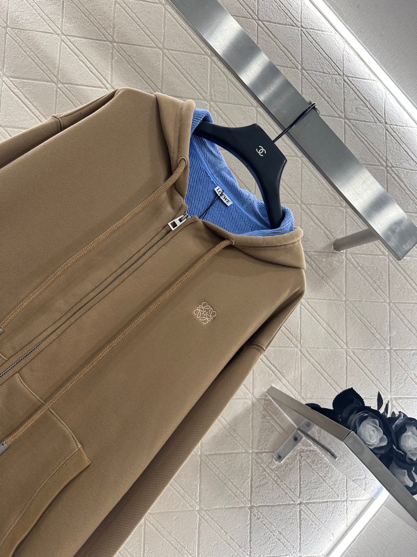 Loe 25fw leisure hoodie