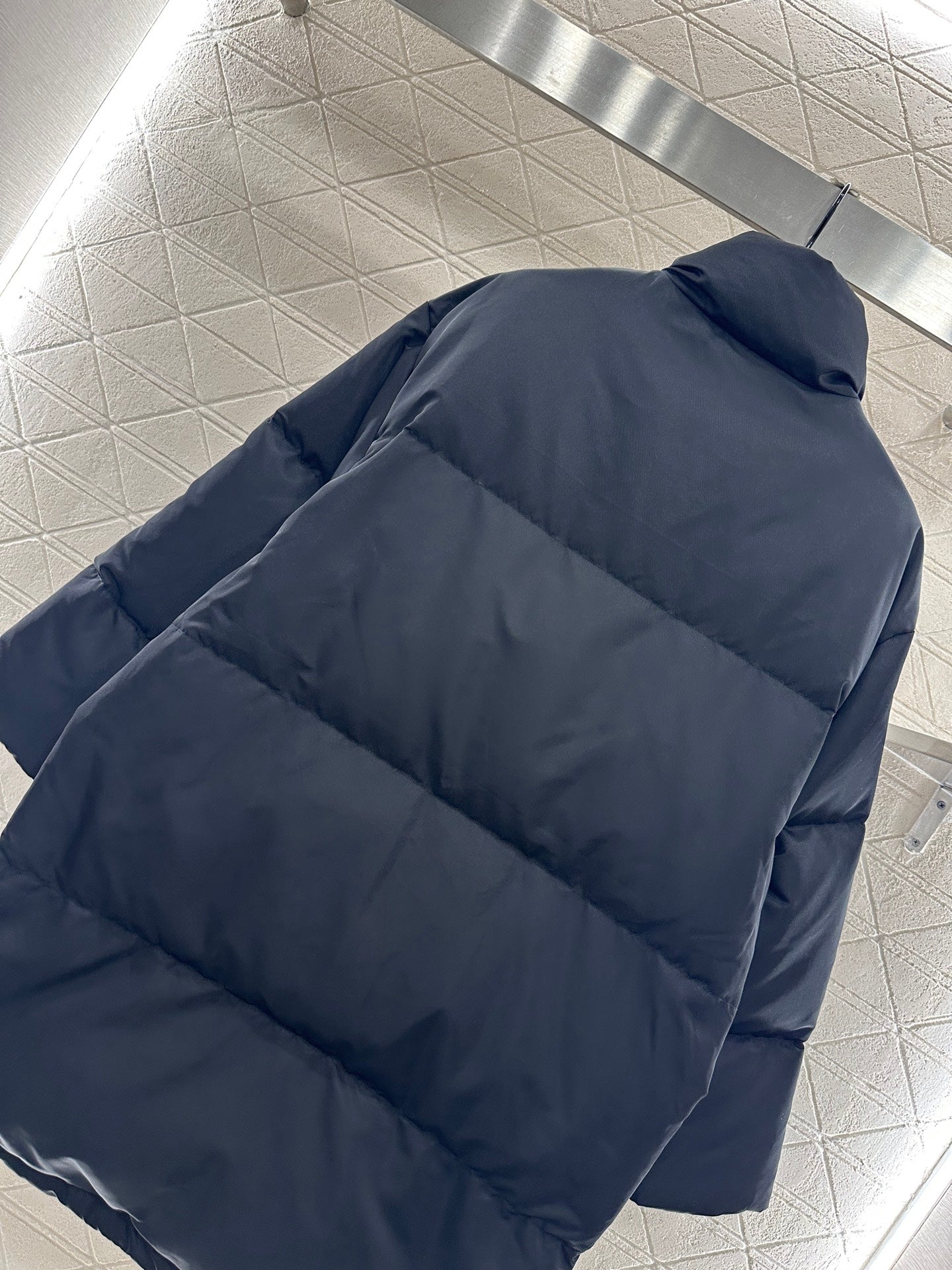 Pra 25fw down jacket