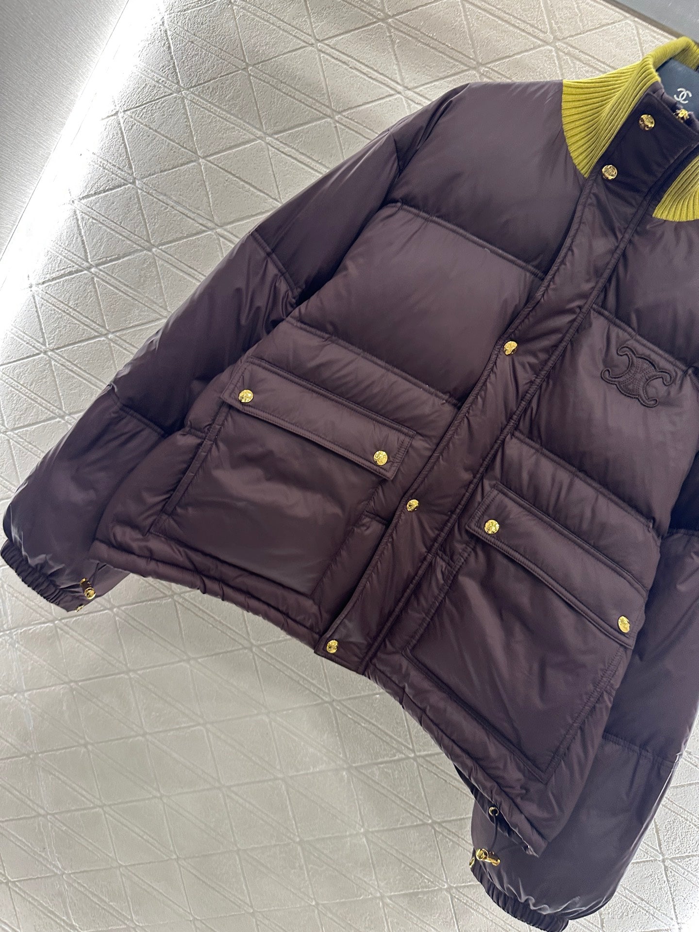Cel 25fw down jacket