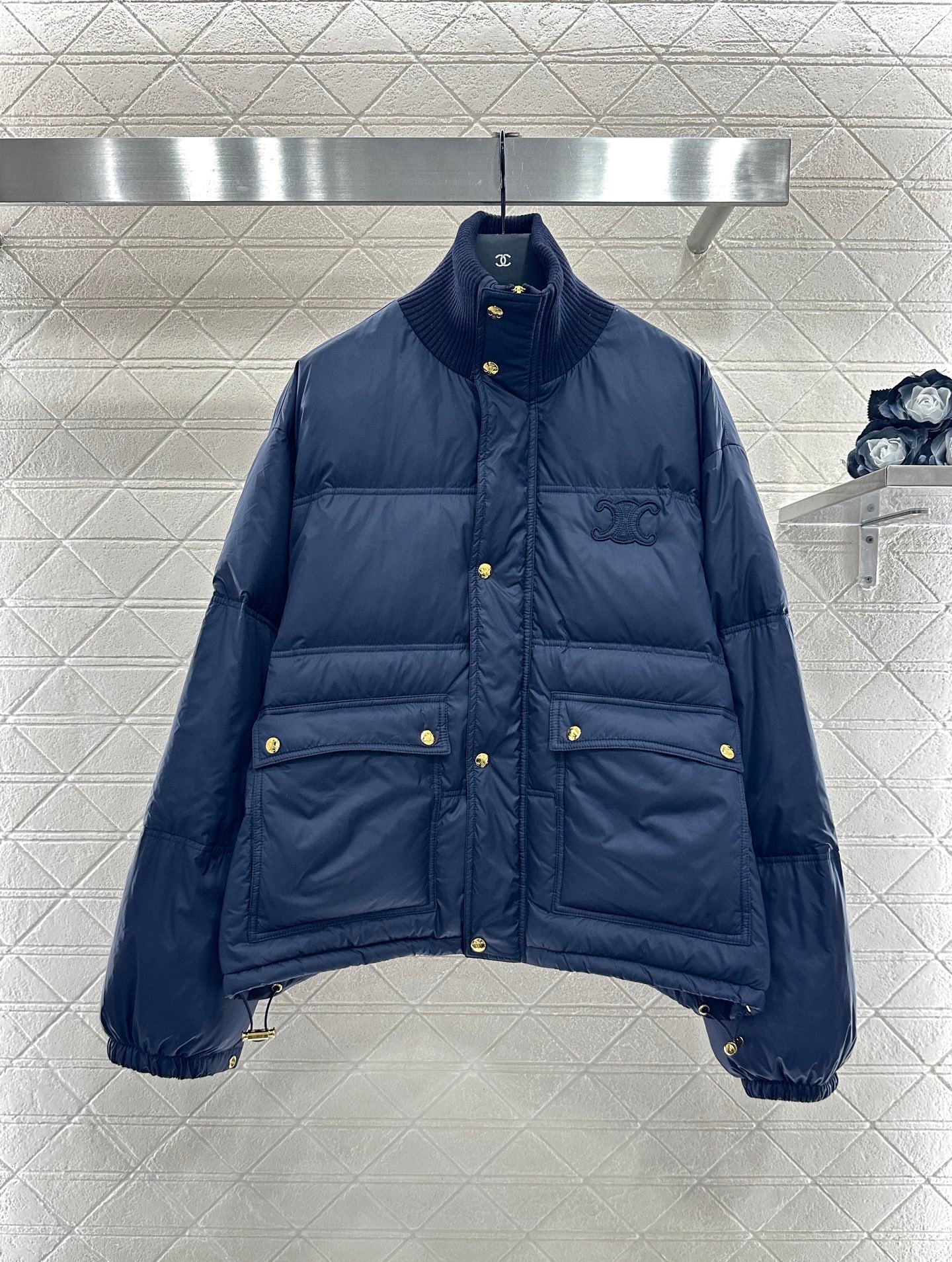 Cel 25fw down jacket