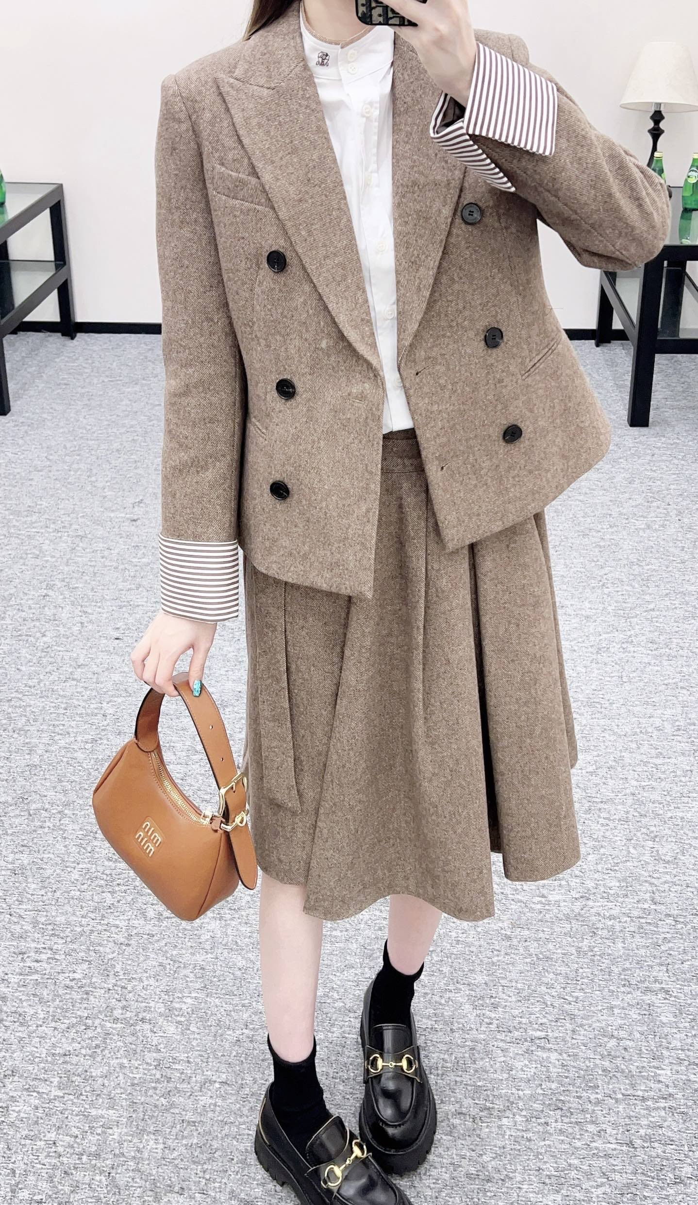 Brune 25fw leisure suit