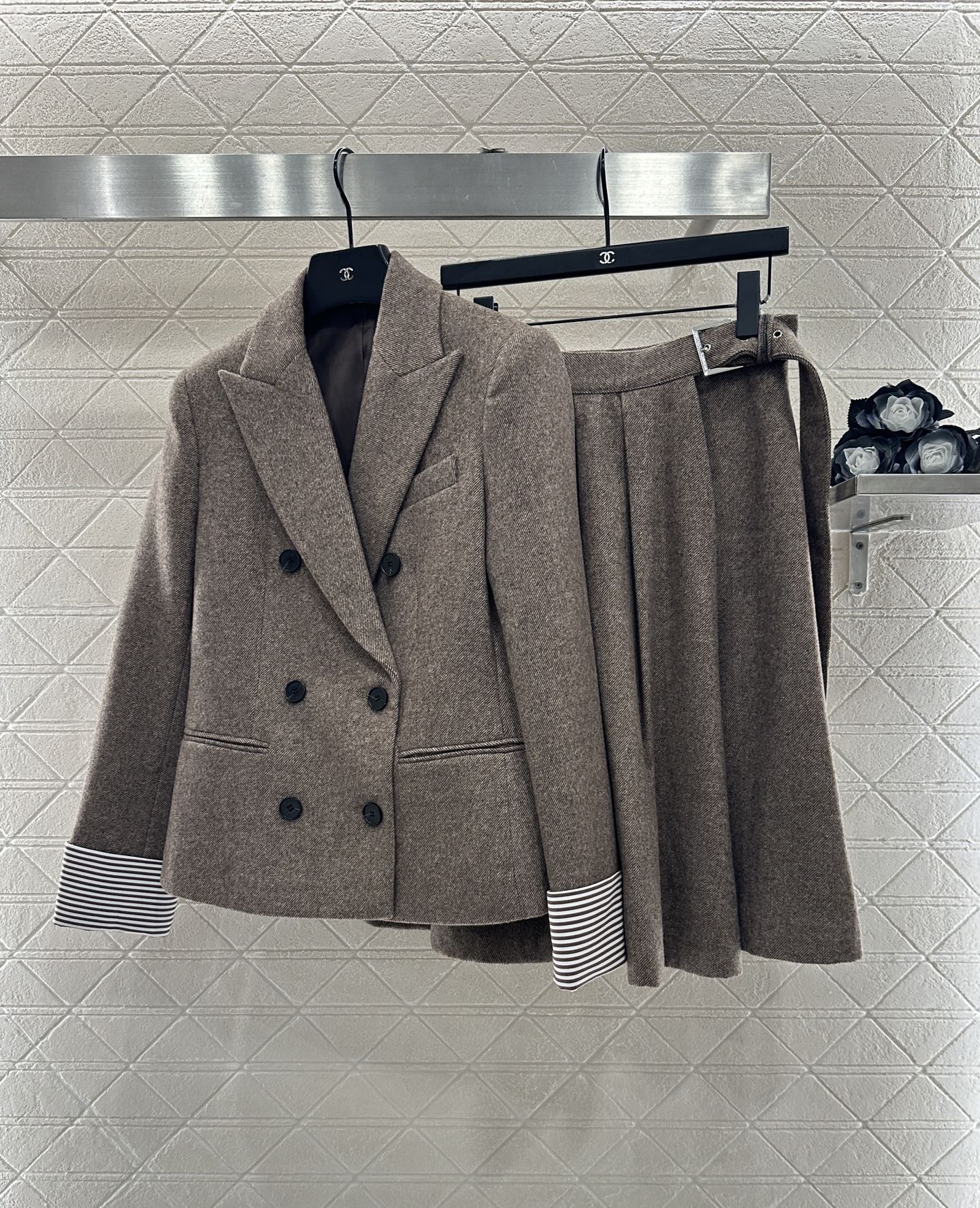 Brune 25fw leisure suit