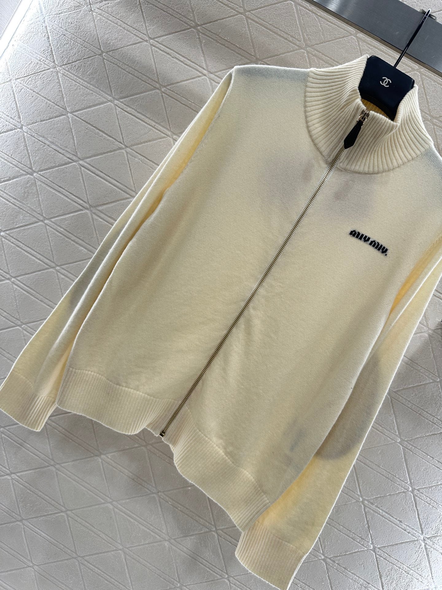 Miu 25fw knitted cardigan