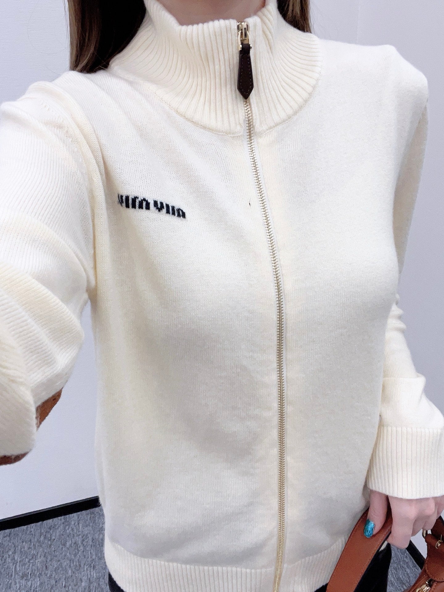 Miu 25fw knitted cardigan