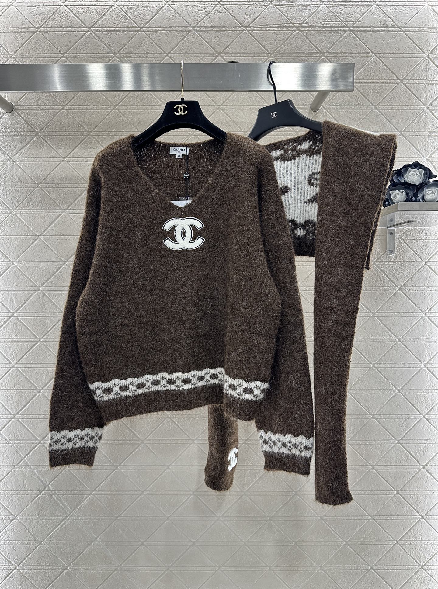 Chan 25fw knitted sweater