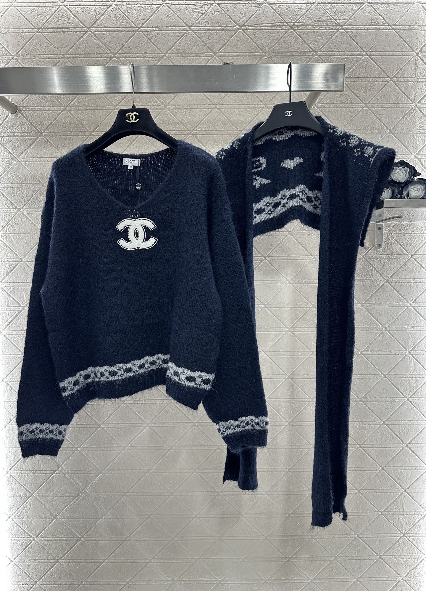 Chan 25fw knitted sweater