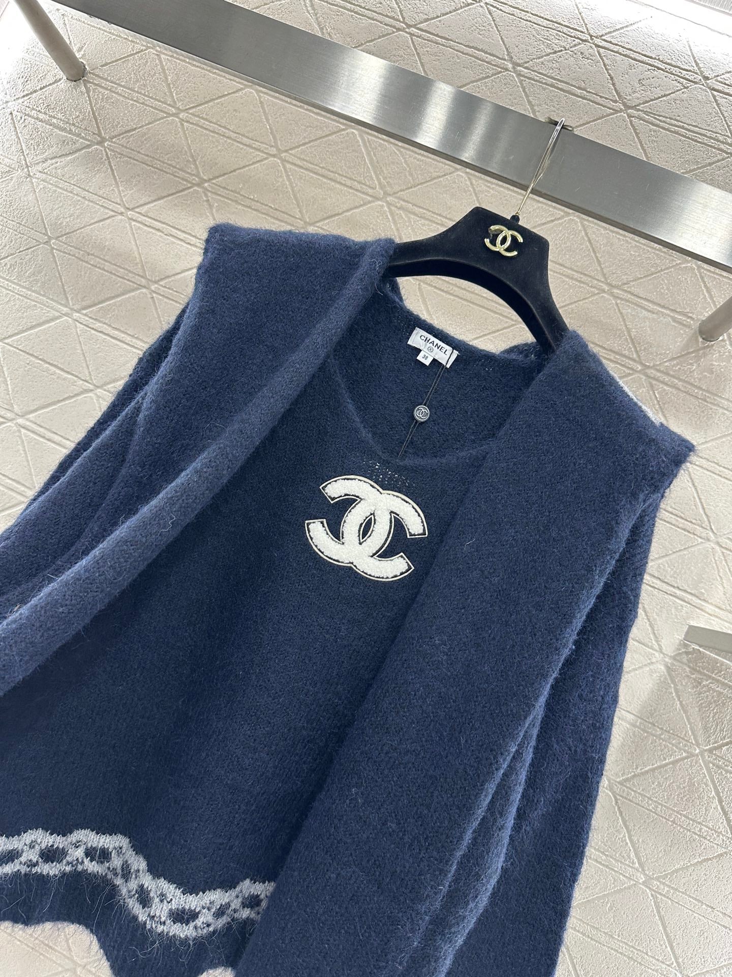 Chan 25fw knitted sweater