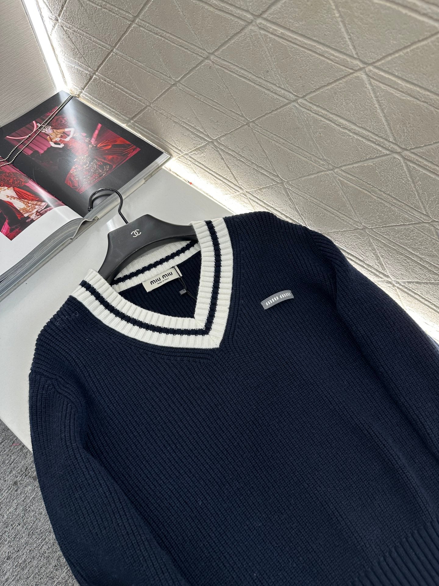 Miu 25fw knitted sweater