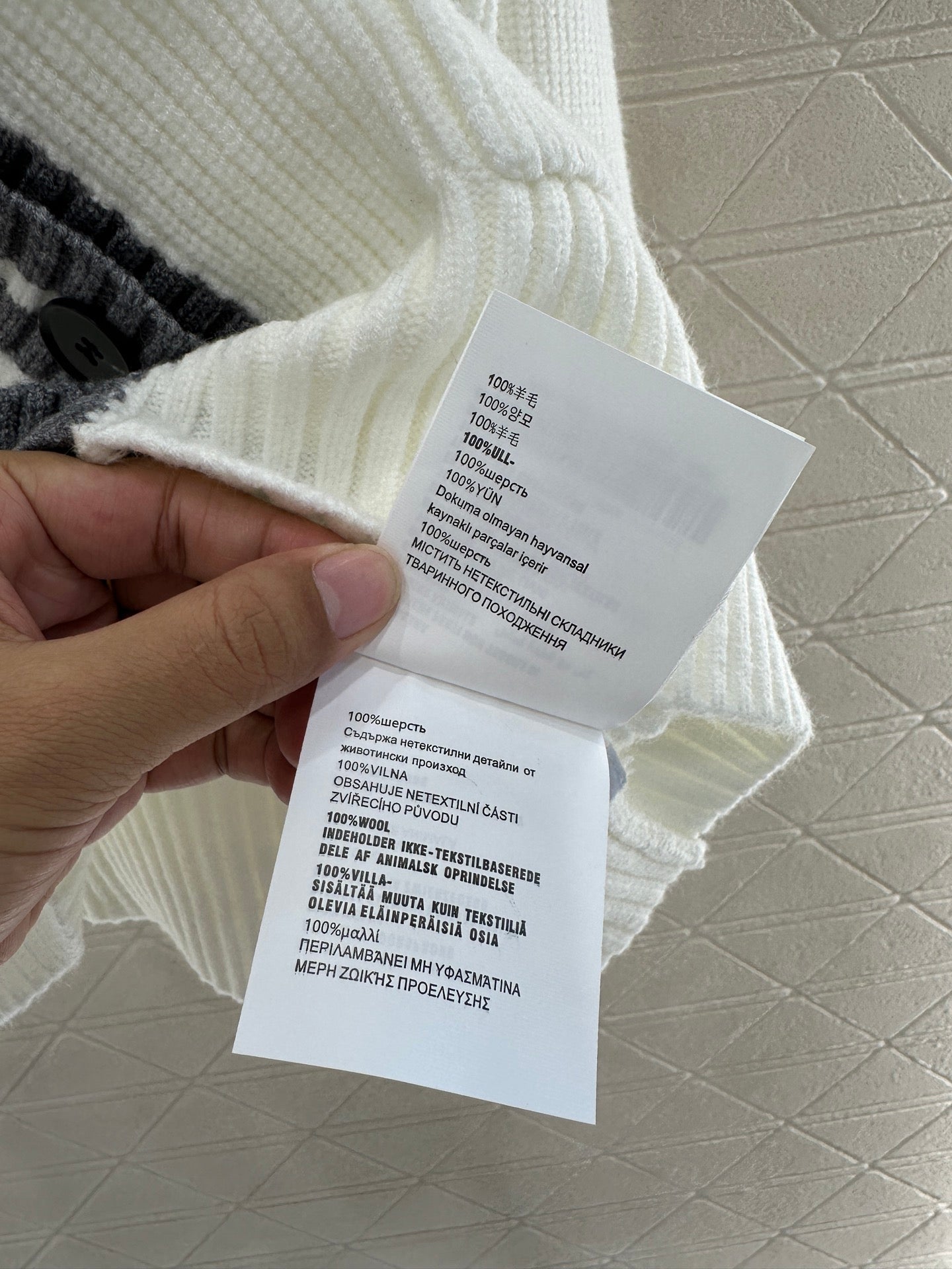 Miu 25fw knitted cardigan