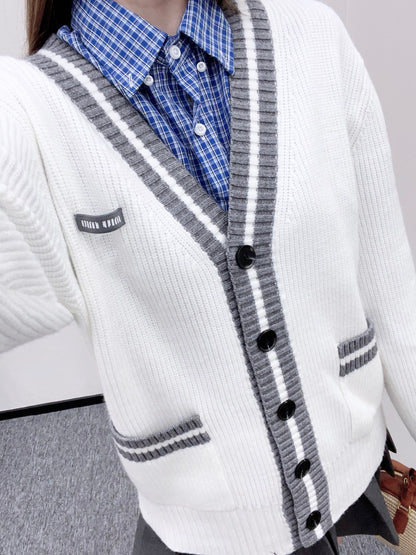 Miu 25fw knitted cardigan